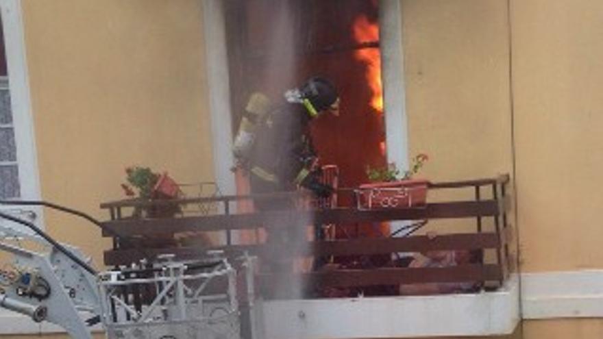 Incendio en una vivienda en Las Palmas de Gran Canaria