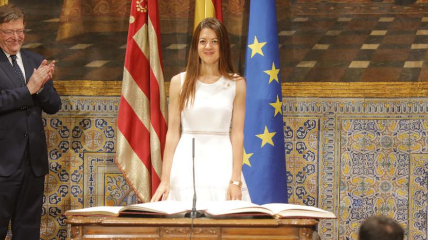 Carolina Pascual en la toma de posesión