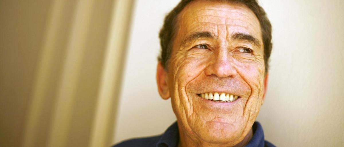 Quan Sánchez Dragó guanyava 12.000 euros per programa a Canal 9 Quan Sánchez Dragó guanyava 12.000 euros per programa a Canal 9