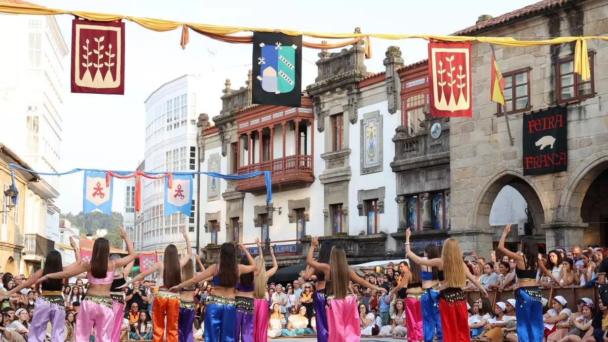 Betanzos vibra con la llegada de los moros y la revolución irmandiña