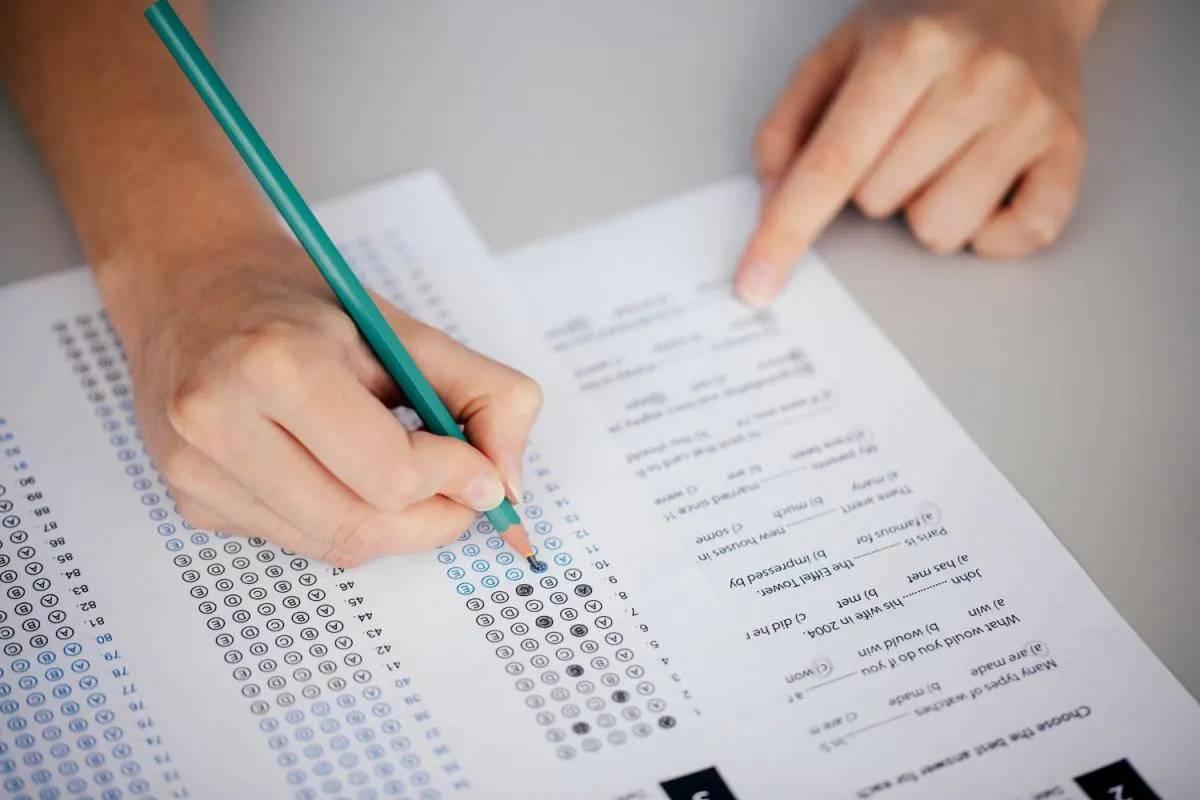 La DGT ofrecerá una versión simplificada del examen teórico.