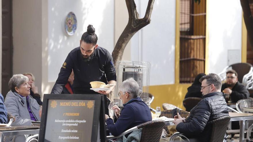 El paro baja en Córdoba en casi 500 personas y firma su mejor mes de marzo desde la crisis económica