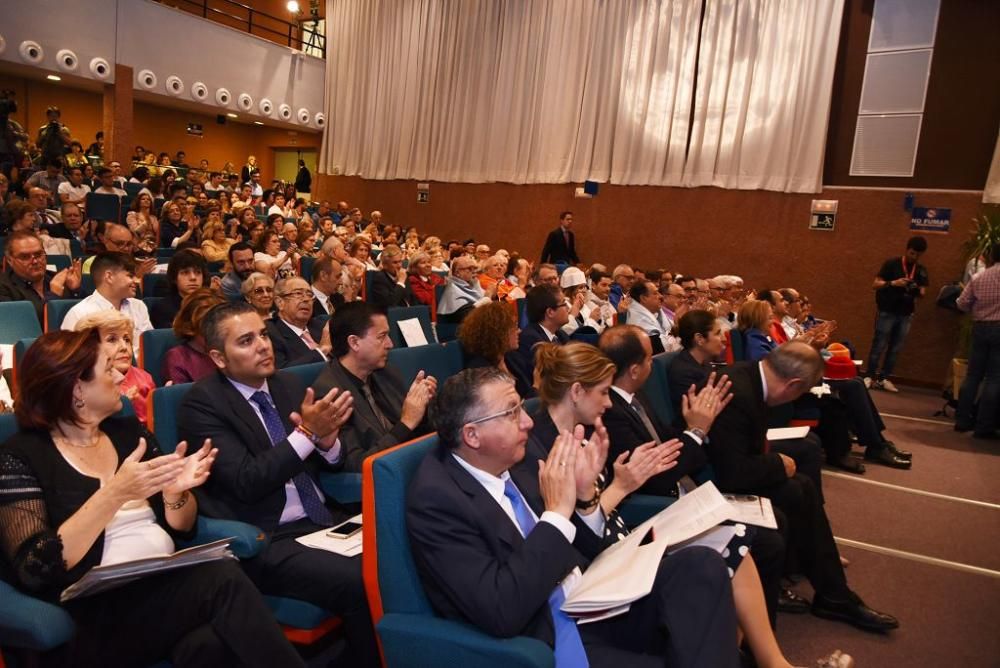 Raimundo González, Doctor Honoris Causa por la UMU