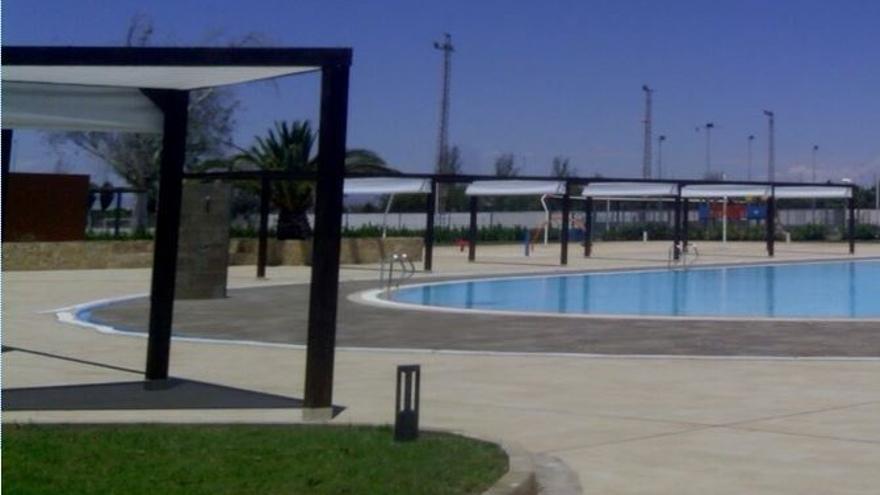 La piscina de Catarroja abrió sus puertas el pasado 11 d ejunio.