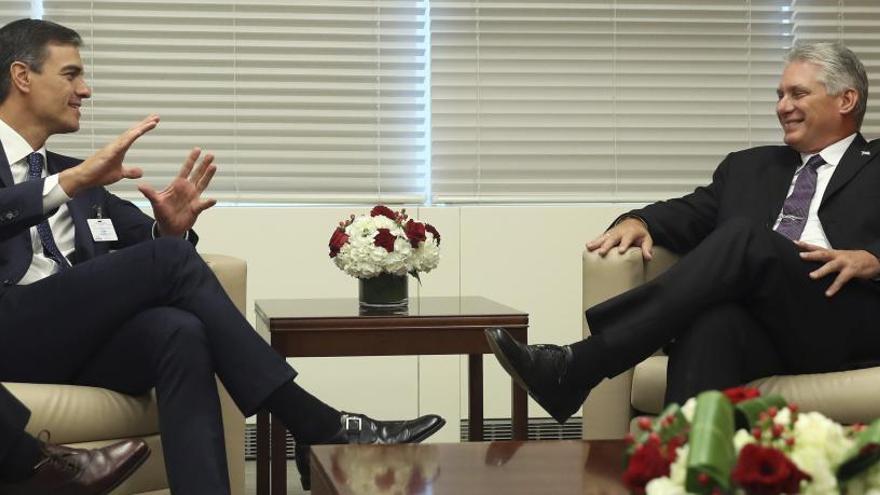 Pedro Sánchez y Miguel Díaz-Canel, en La Habana.