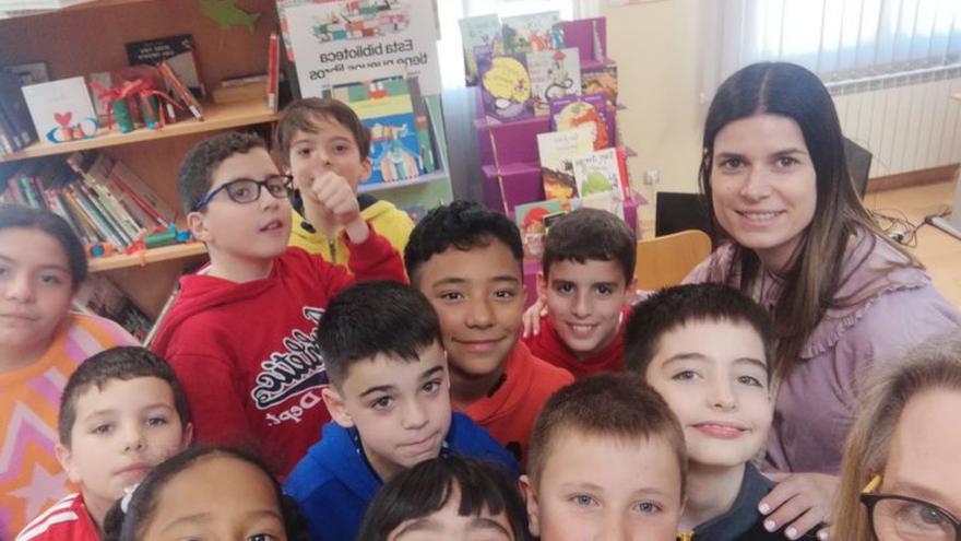 Los alumnos fueron pasando por la biblioteca. | SERVICIO ESPECIAL