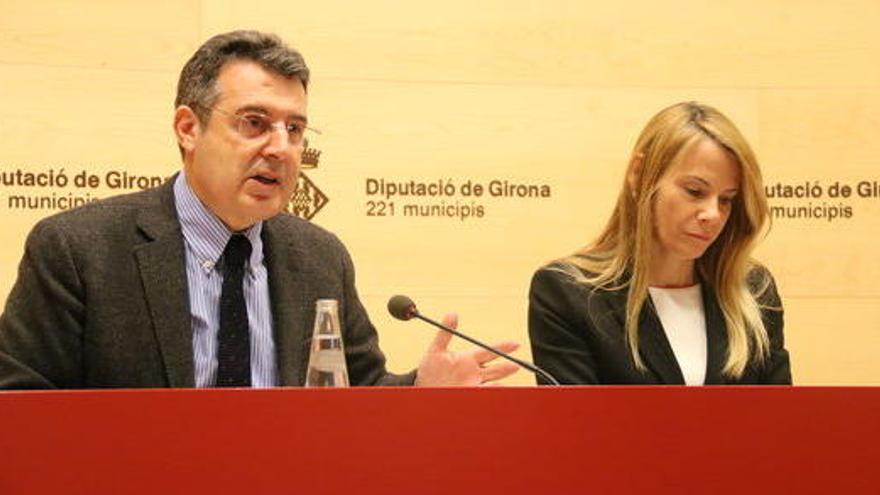 El vicepresident econòmic de la Diputació de Girona, Miquel Noguer, i la interventora de l&#039;ens, Núria Josa