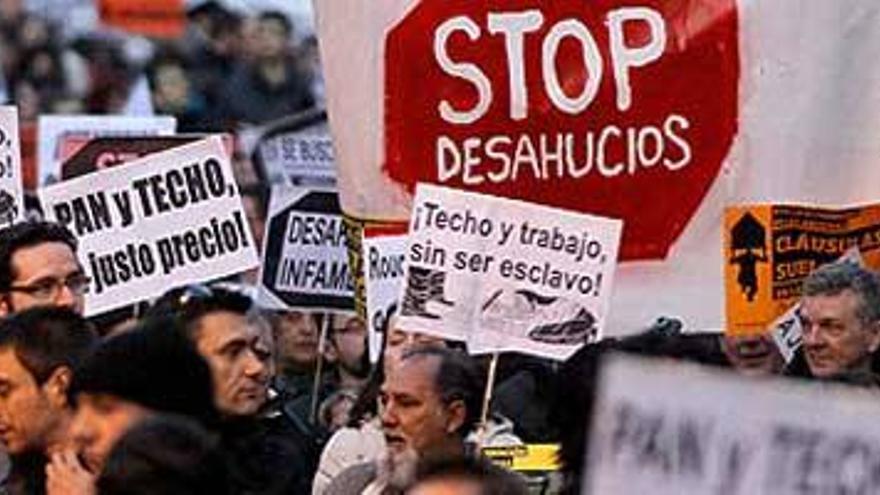 Bruselas declara abusiva la ley española sobre los desahucios