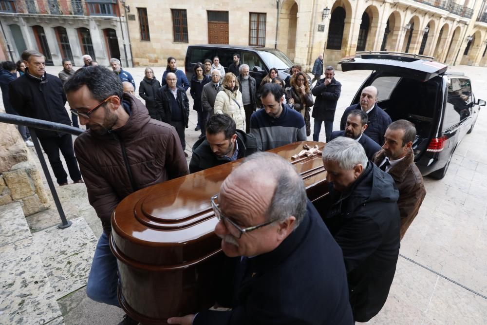 Funeral por el profesor Costa