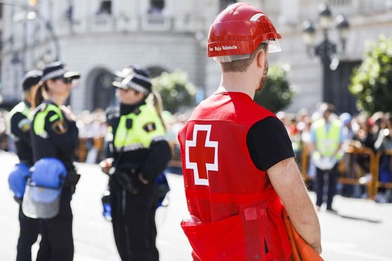 Búscate en la mascletà del 7 de marzo