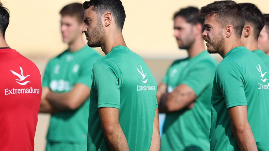 El Villanovense de Richi Tapia inicia su pretemporada
