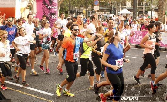 Búscate en la galería de la jornada contra el cáncer en Valencia