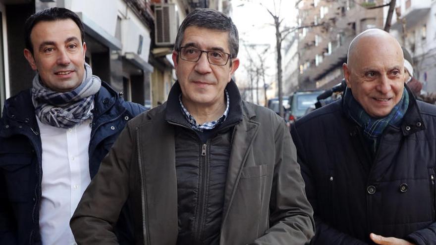 Patxi López, esta mañana a su llegada al Comité Federal del PSOE.