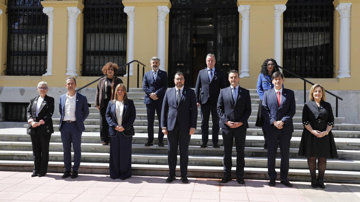 El nuevo Consejo de Gobierno tras la dimisión de Belarmina Díaz.