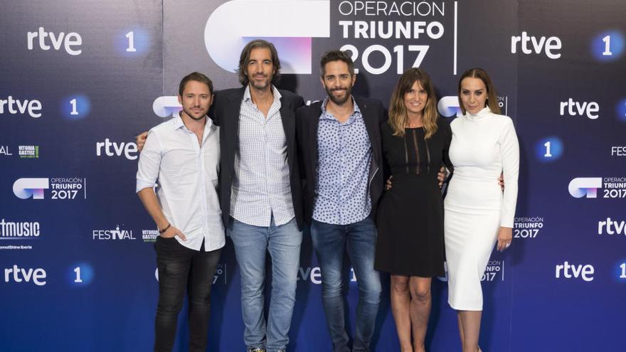 La directora, el presentador y el jurado de &#039;OT 2017&#039;.