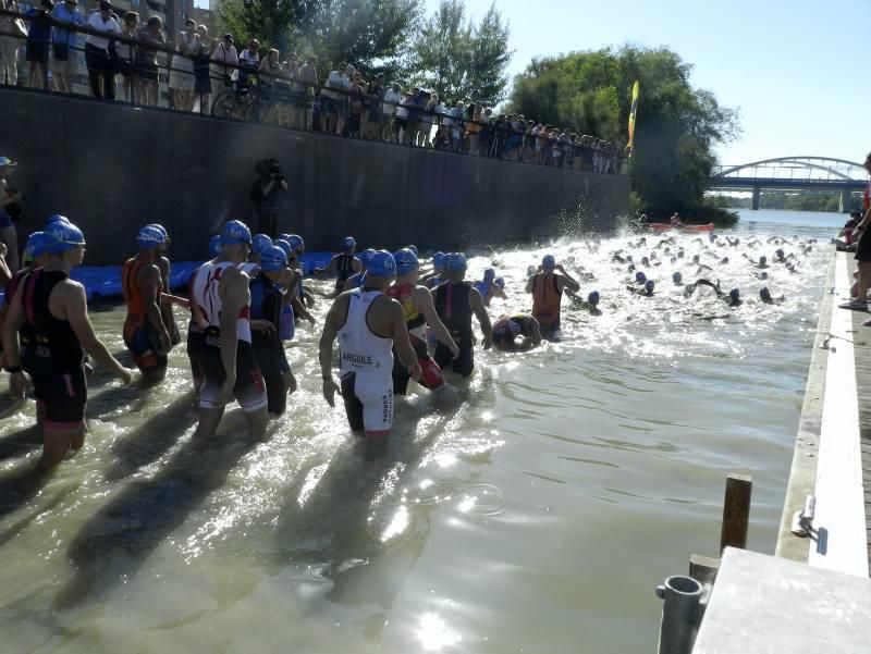 Fotogalería del II Triatlón de Zaragoza