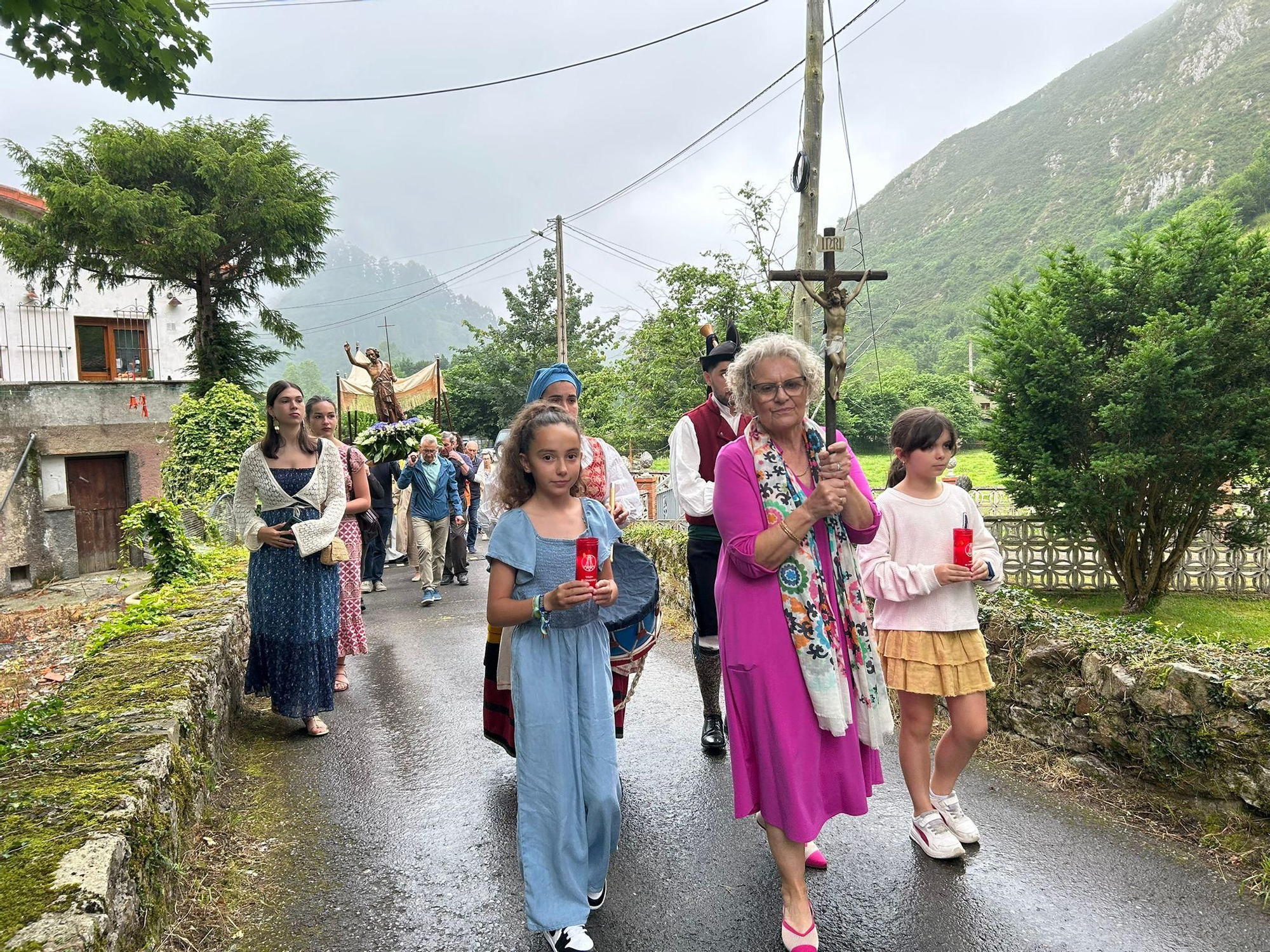 Fiesta de San Juan en Santianes del Agua (Ribadesella)