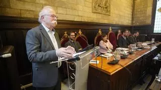 Ple sense «precedents» a Girona amb la presentació de l’informe anual del cronista