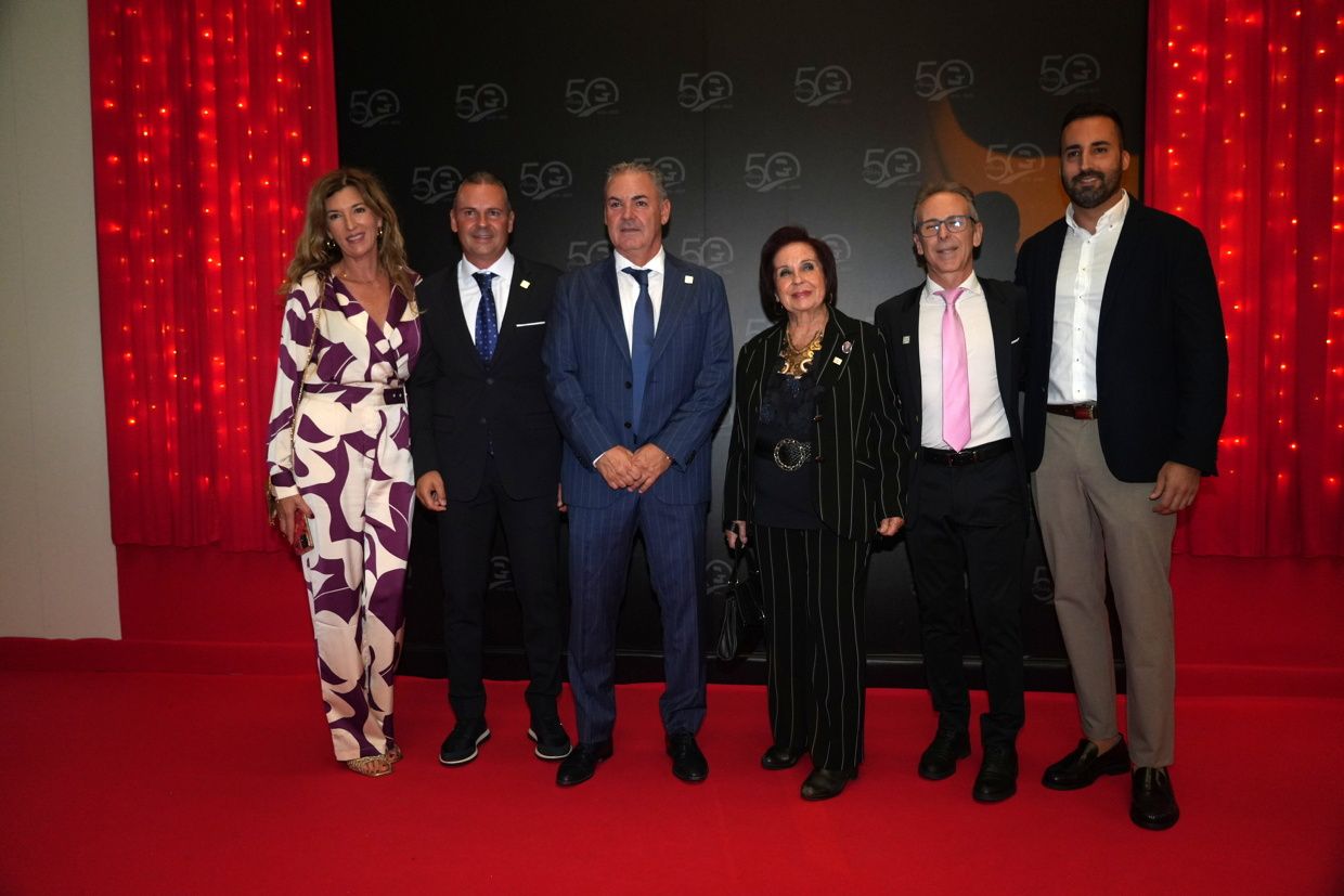 Galería de fotos de la gala del 50º aniversario de Grúas Tomás en Vila-real