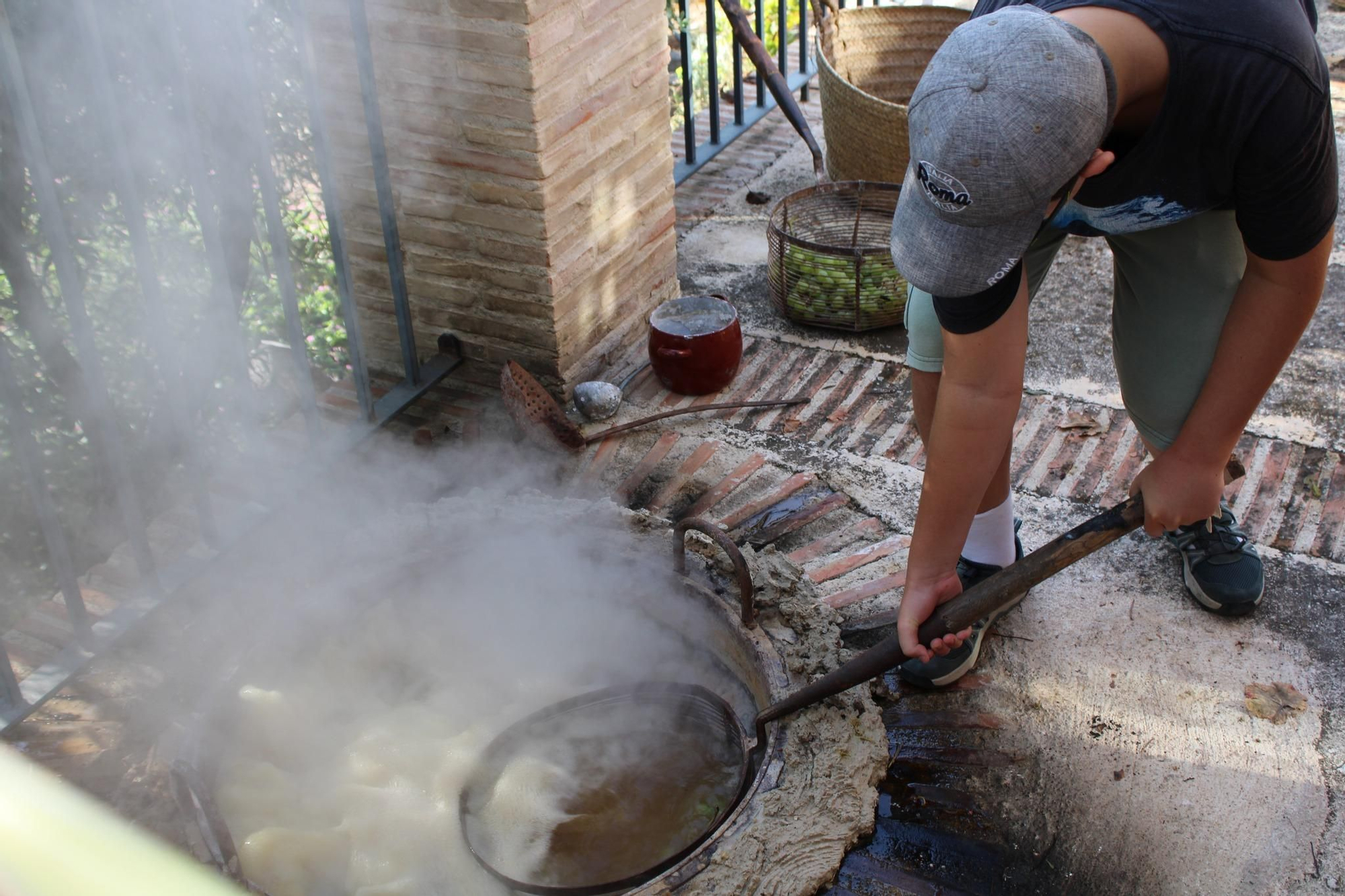 Ròtova reviu l’escaldà del raïm: Una jornada de festa i tradició