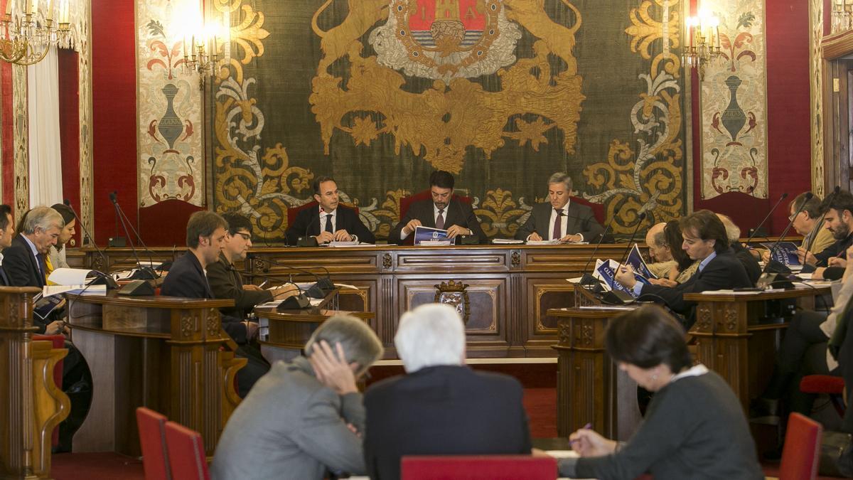 Última reunión del Consejo Social de la Ciudad, en enero de 2019, para abordar el primer Presupuesto de Barcala