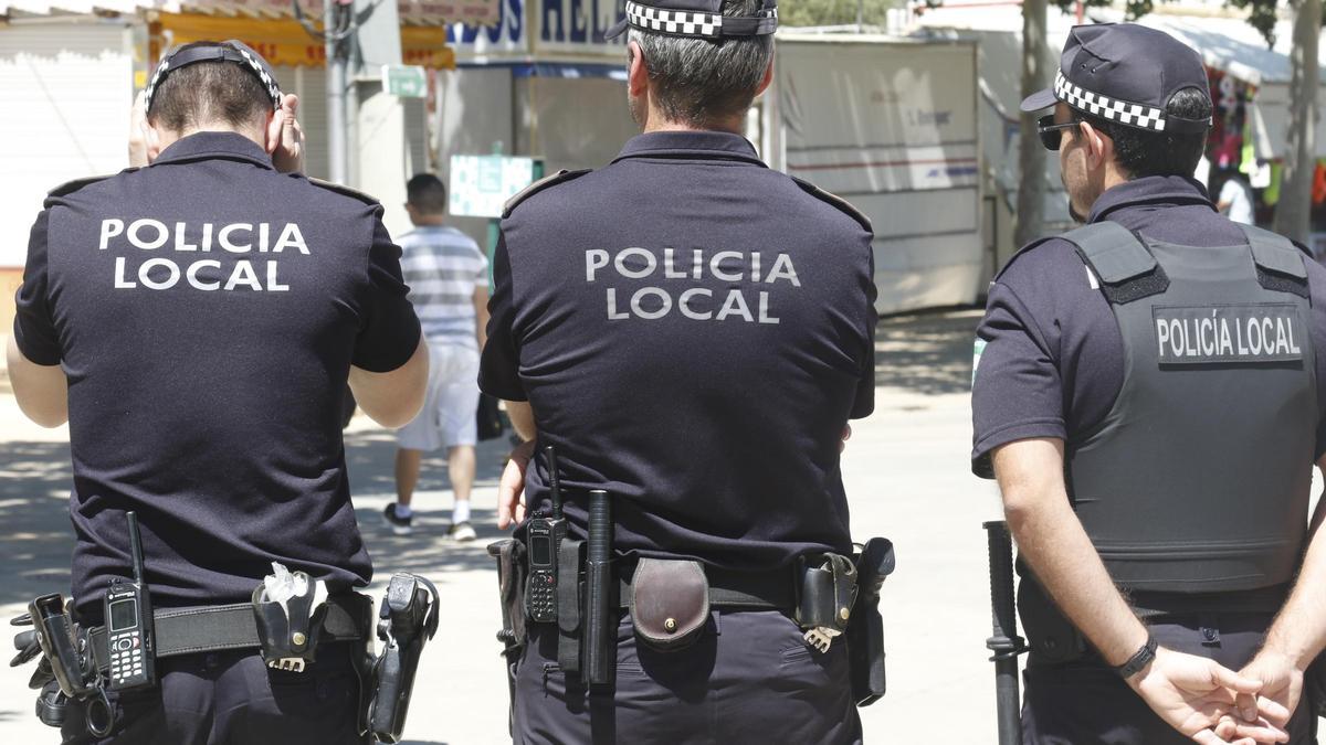 Policía Local en la Feria de Córdoba.