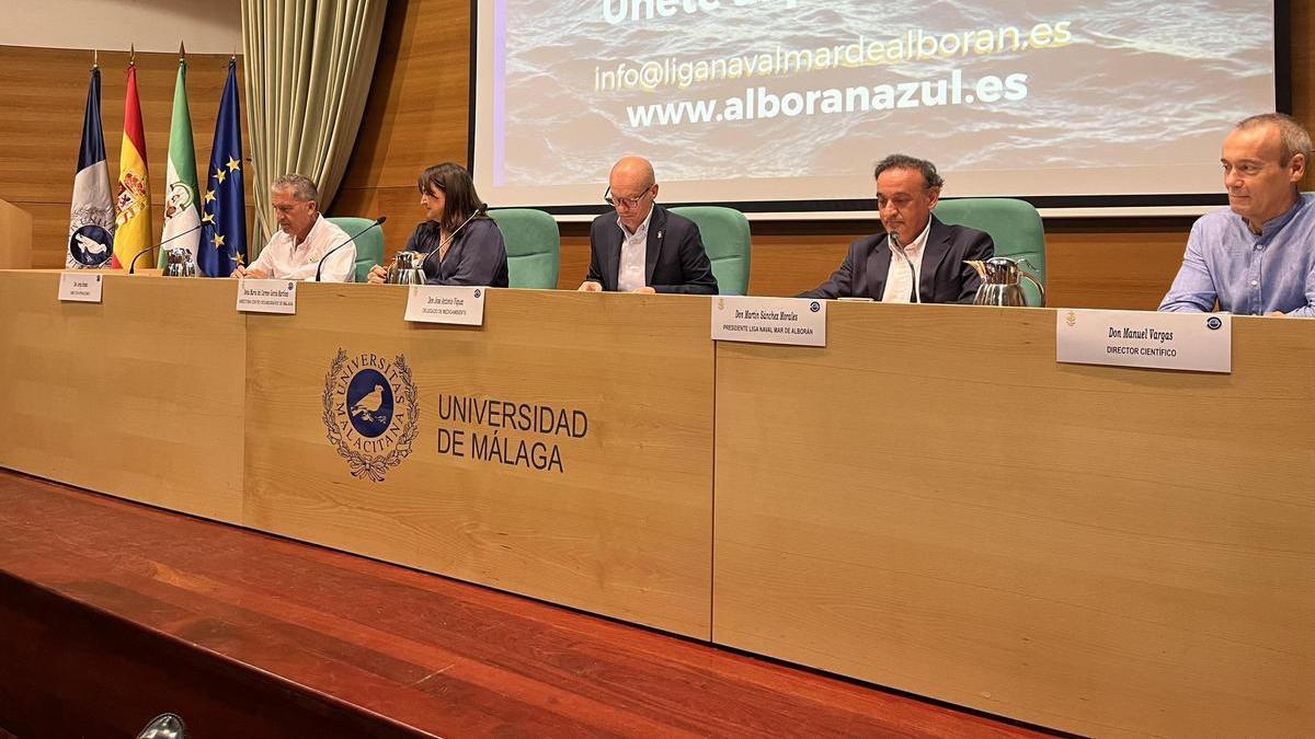 Presentación del proyecto 'Alborán Azul'