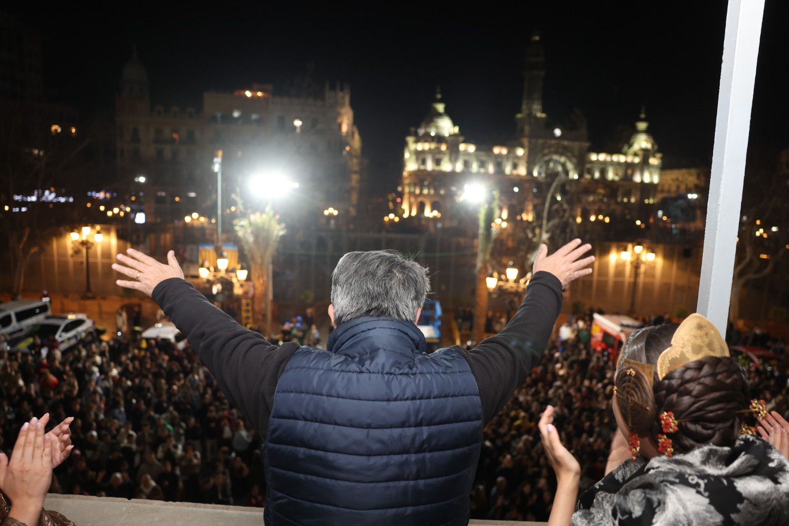 Las Fallas 2024 estrenan su primer castillo de medianoche