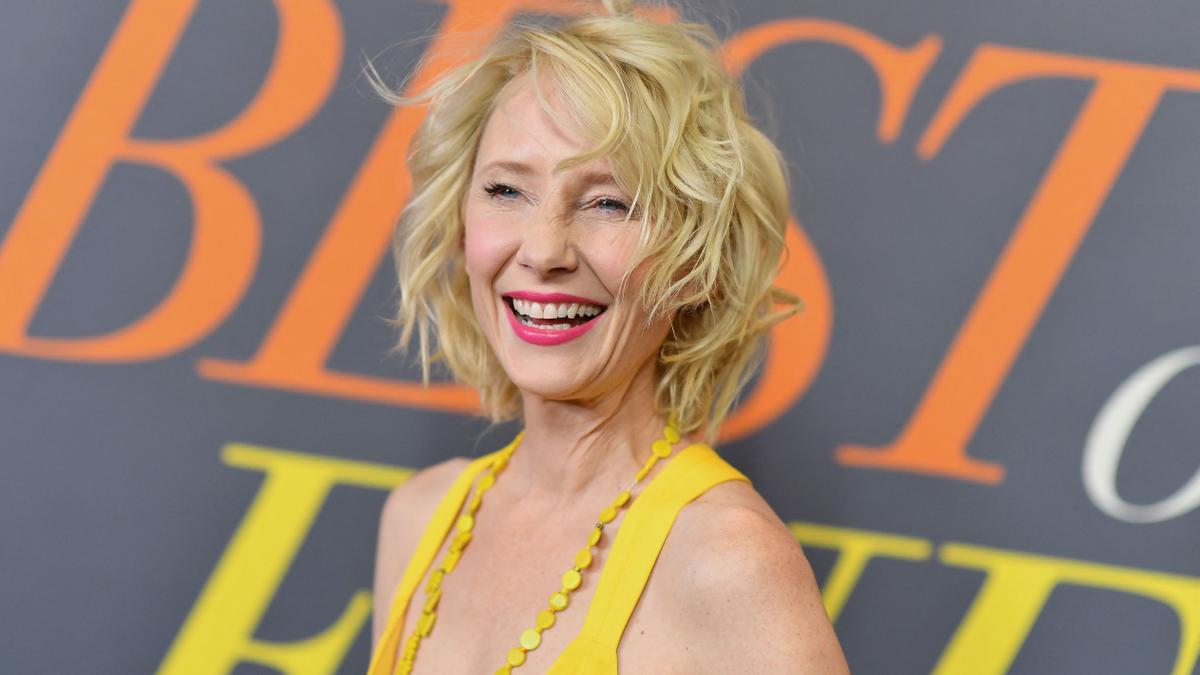 Anne Heche, estable després de tenir un aparatós accident de trànsit