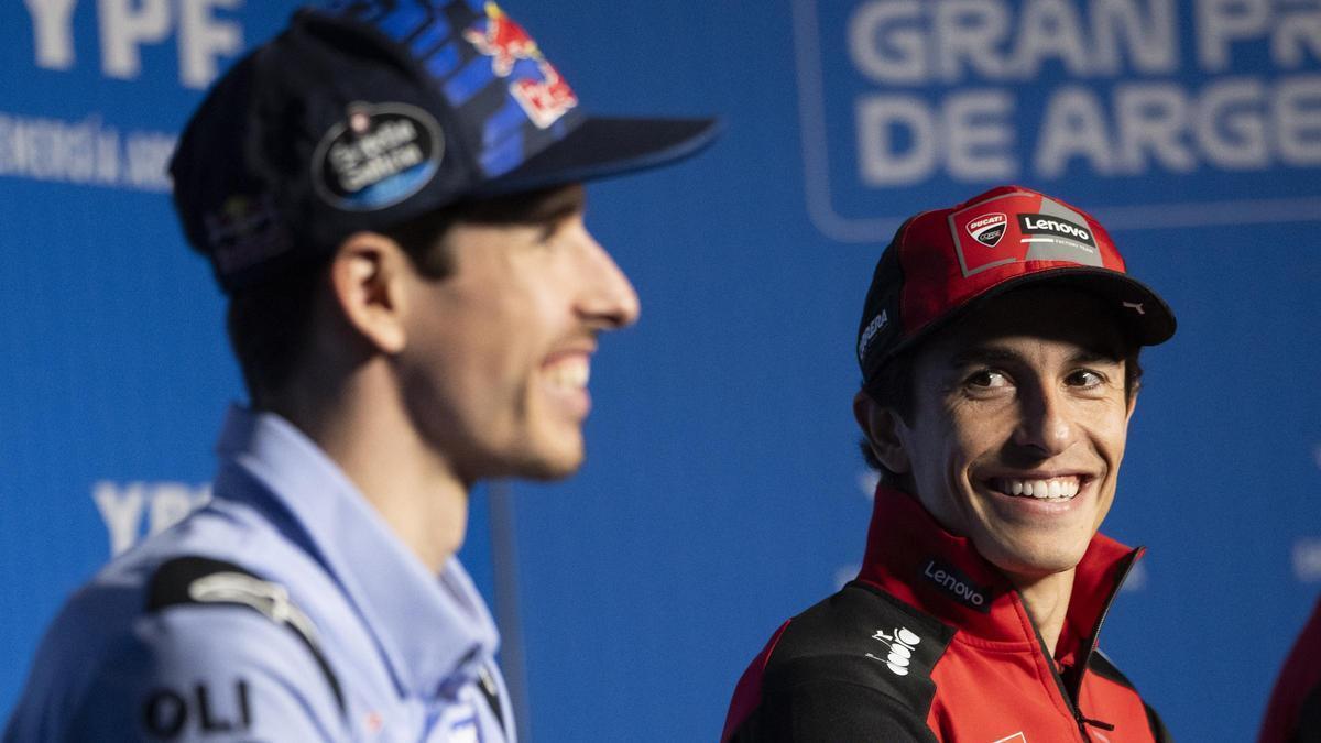 Los hermanos Álex y Marc Márquez Alentá.