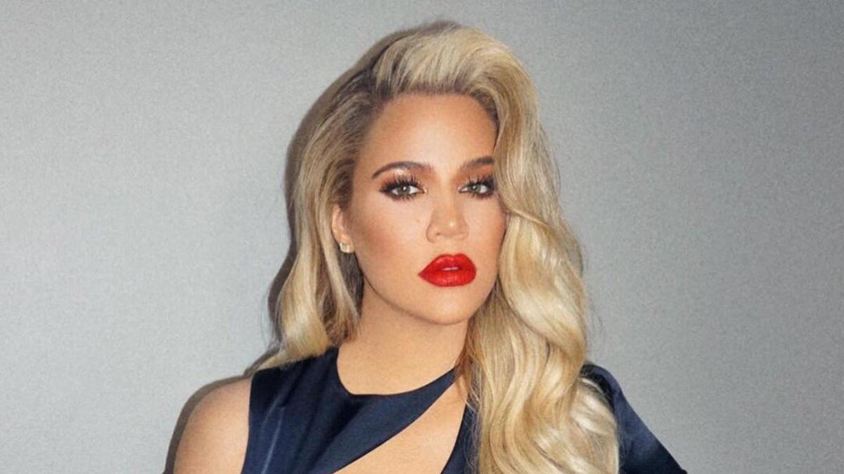 Khloé Kardashian sigue presumiendo de hija