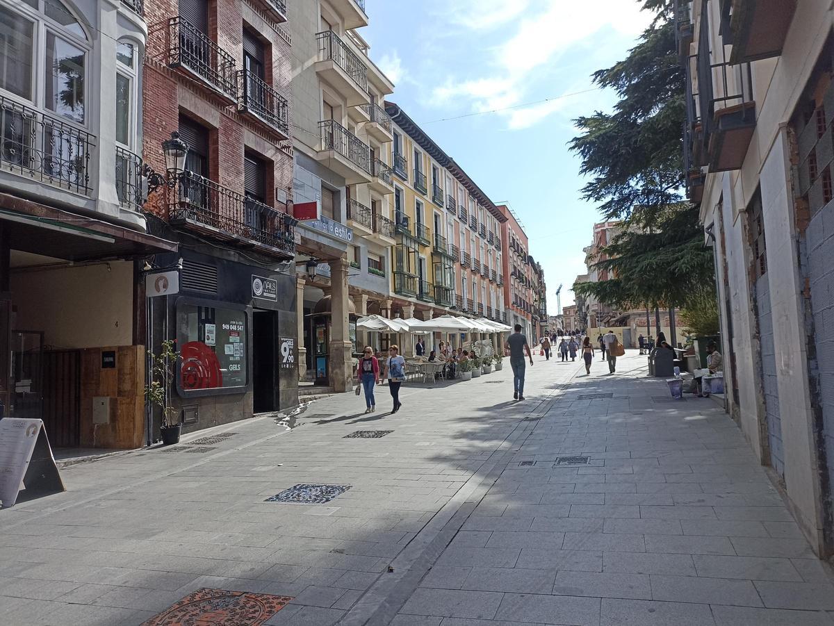 Una imagen de una calle del centro de Guadalajara.