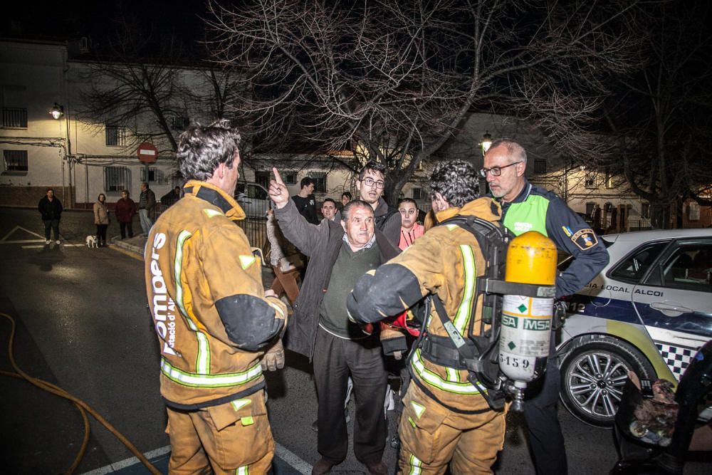 Incendio en una vivienda en el barrio de Batoy