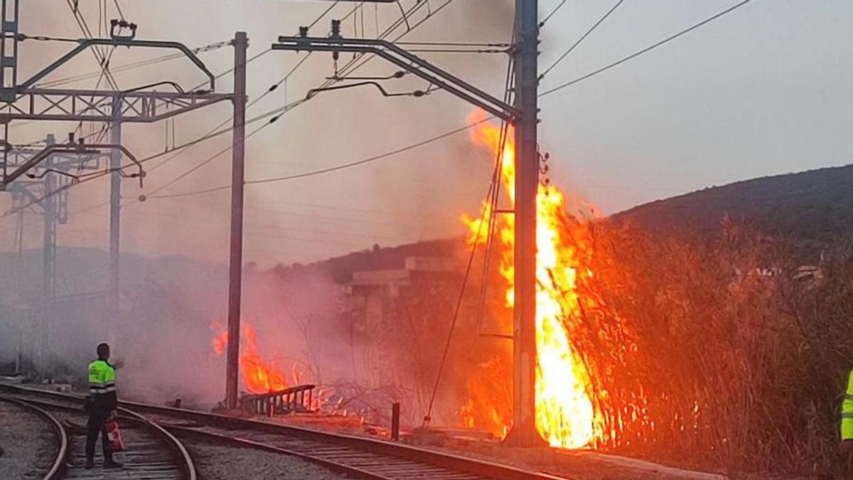 Incendio en Montcada-Bifurcació el domingo