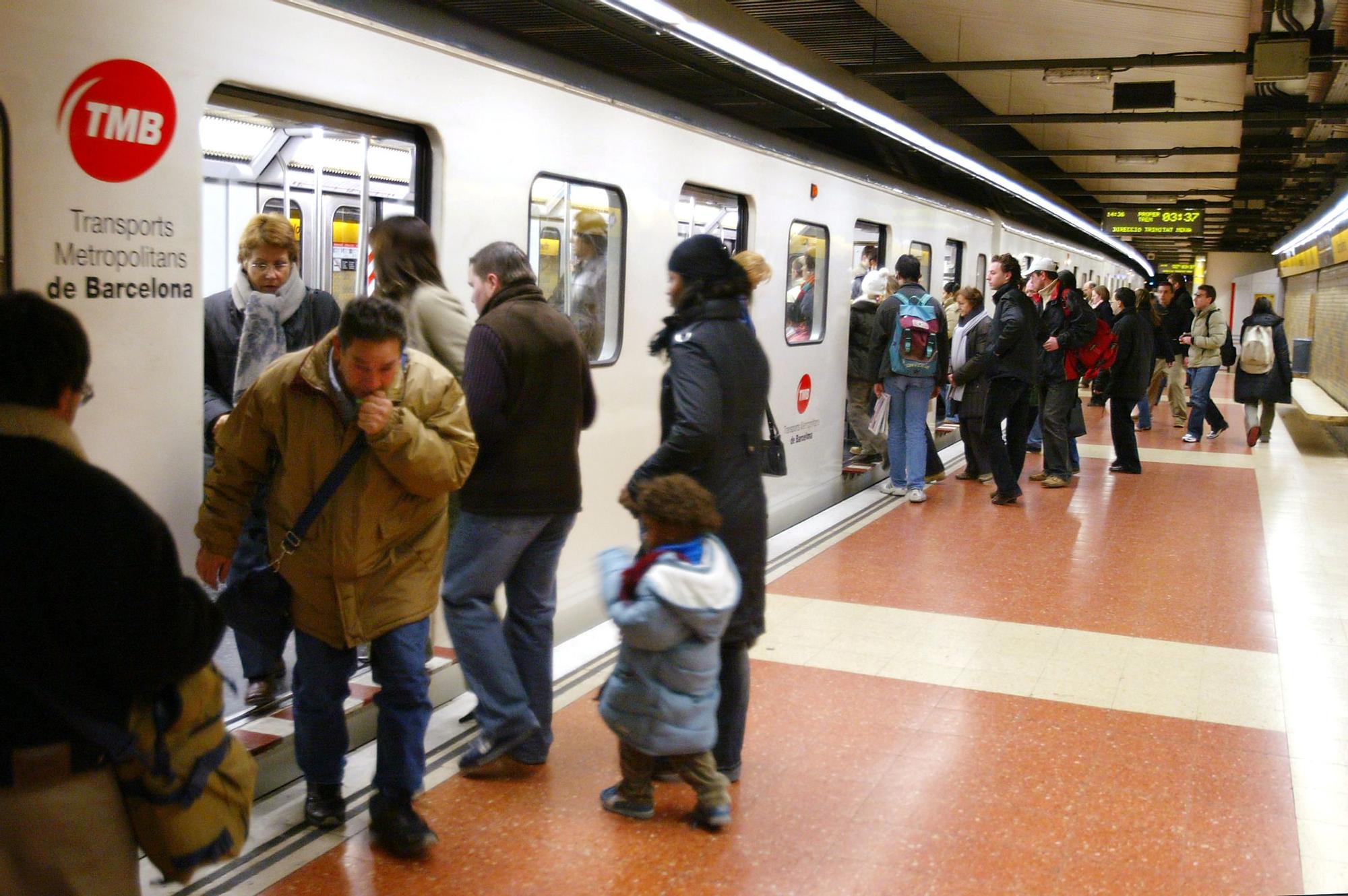 Andén de Metro de Barcelona en una imagen de archivo