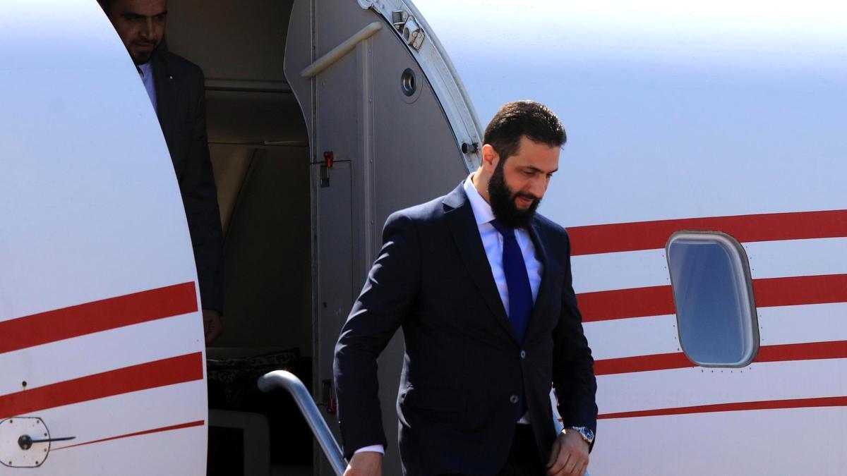 El presidente sirio, Ahmed Al Sharaa, forma un nuevo Gobierno de transición.