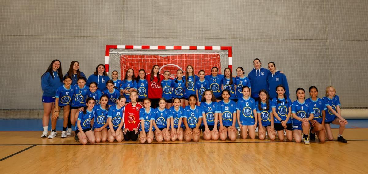 La presentación de los equipos del Siero Deportivo Balonmano, en imágenes La presentación de los equipos del Siero Deportivo Balonmano, en imágenes