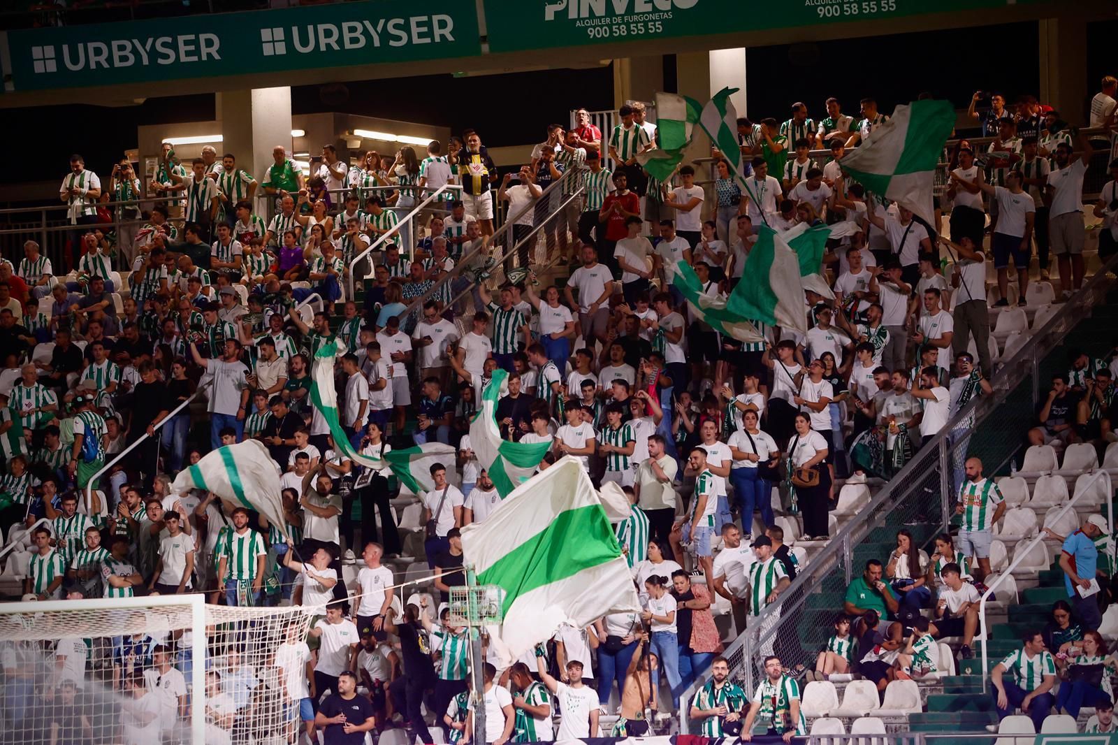 Córdoba CF-Cultural Leonesa | Las imágenes del partido de LaLiga Hypermotion