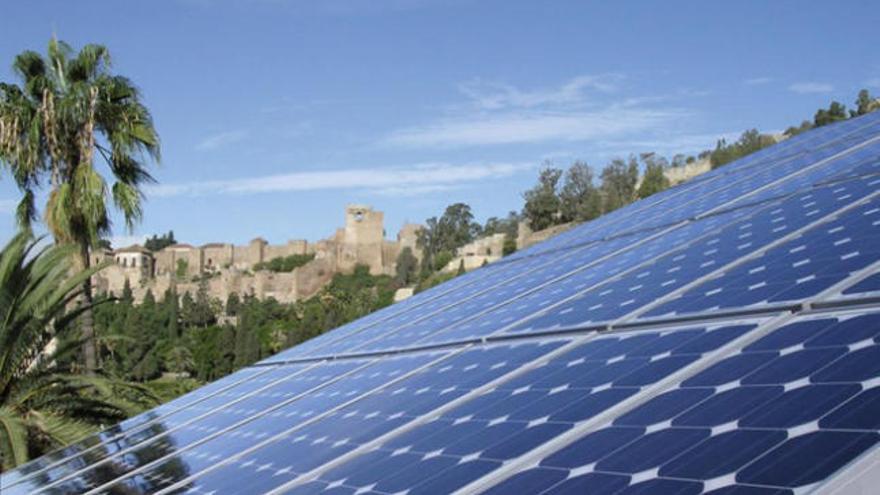Placas fotovoltaicas en el Hospital Noble.