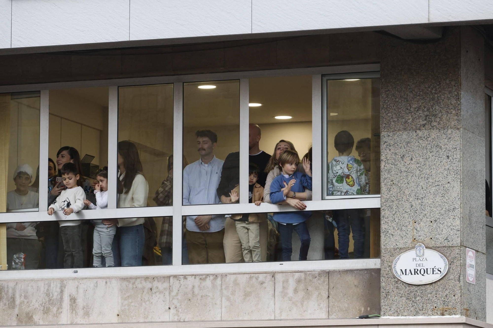 En imágenes: Los Reyes Magos desembarcan en Gijón