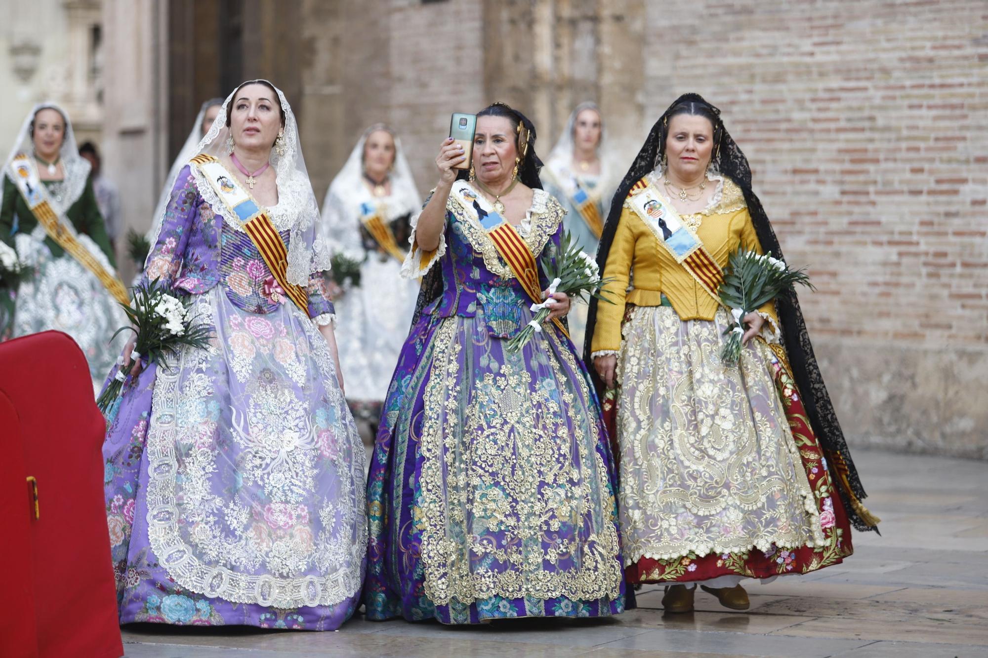 Ofrenda Fallas 2023 | Las fotos más emotivas y especiales del 17 de marzo