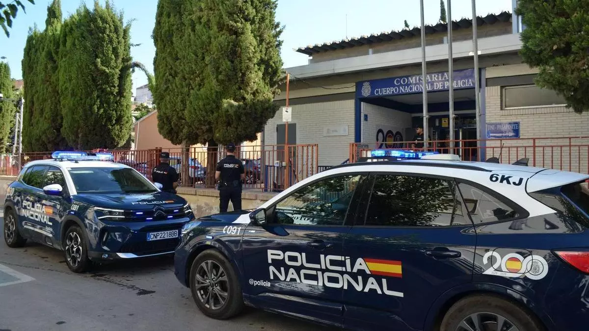 Roba en dos ocasiones en el bar en el que trabajó durante cuatro días en Molina