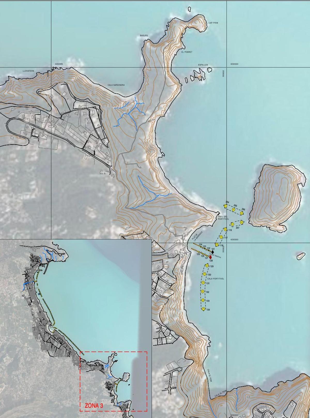 El balizamiento instalado en la cala de la Barraca y el "freu" del Portitxol