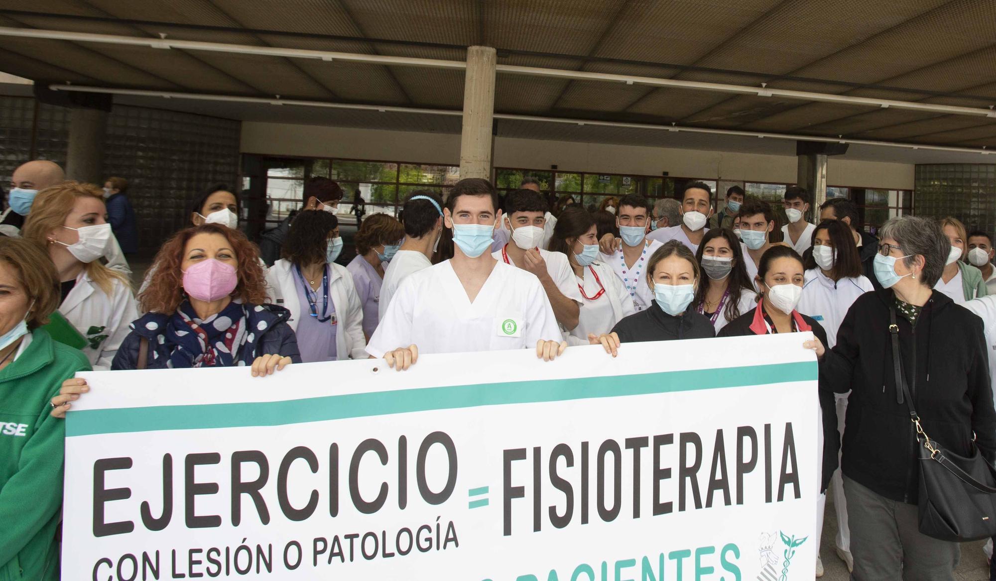 Los fisioterapeutas consideran una injerencia que los preparadores físicos traten a lesionados