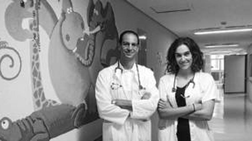 Cèlia Tort y Jesús González de Buitrago PEDIATRAS DEL HOSPITAL SAN PEDRO DE ALCANTARA : &quot;En el cáncer infantil hay una tasa de curación elevada, en muchos casos cercana al 80%&quot;