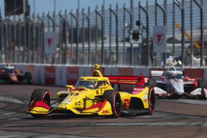 Álex Palou y la Indycar se estrenan en Arlington