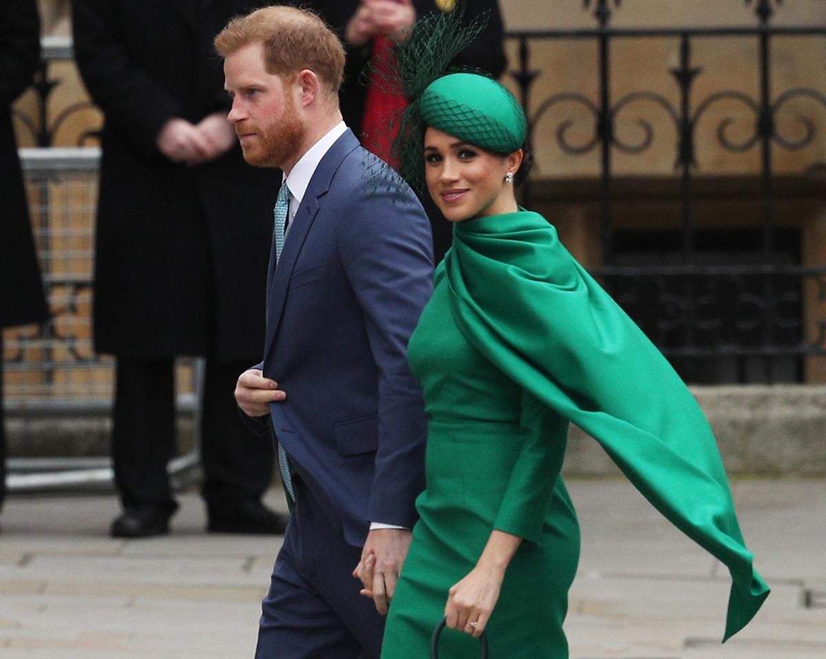 El príncipe Harry y Meghan Markle, de la mano durante un acto público