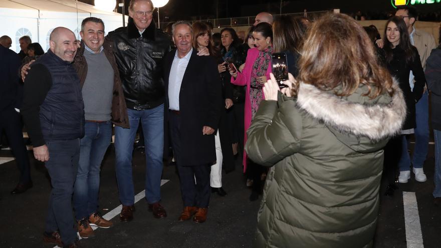 Desembarco de &#039;celebrities&#039; en la inauguración del centro comercial Nasas Nigrán