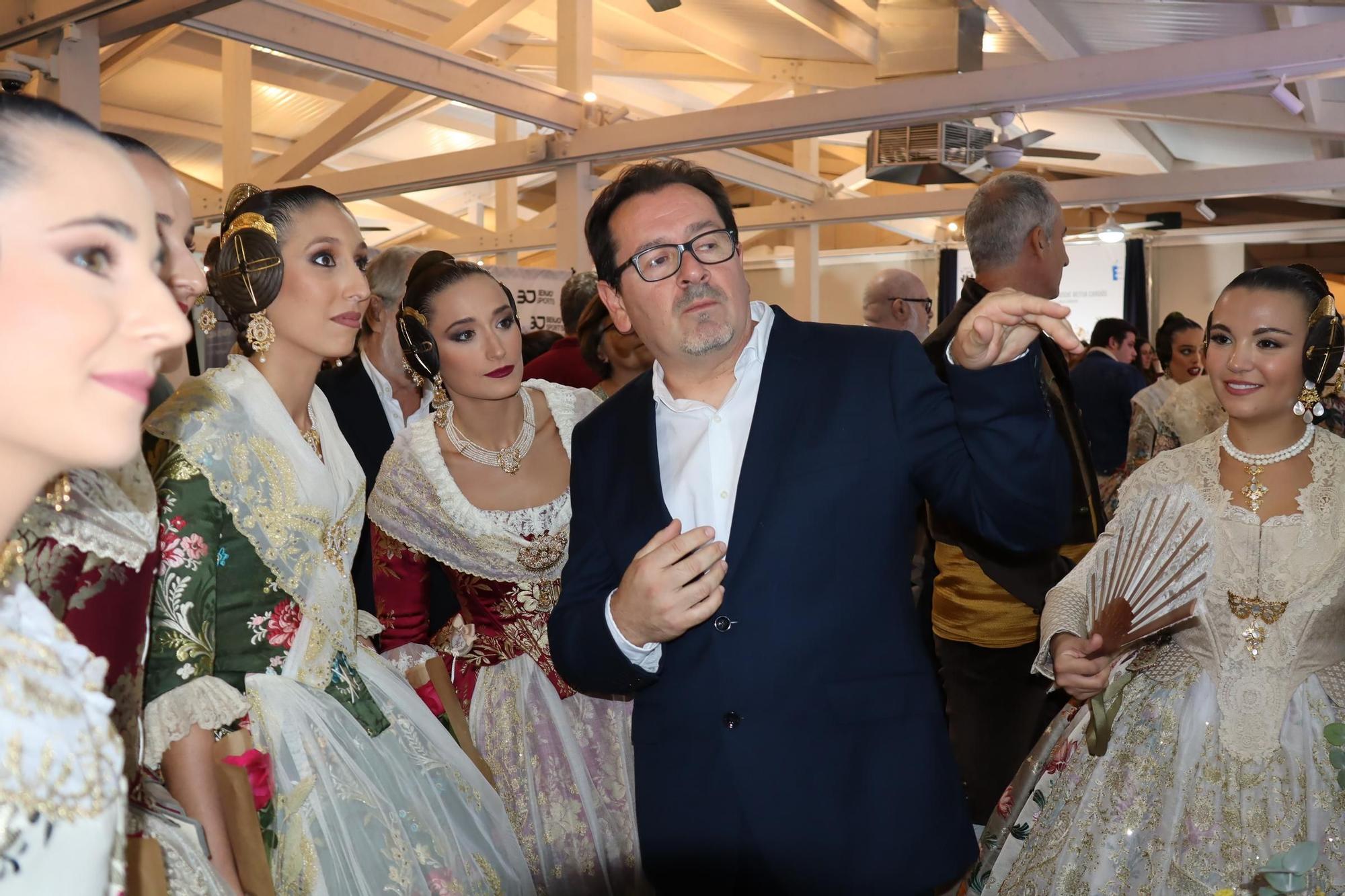 La primera gran prueba de María Estela, Marina y las cortes en la Festa per a Tots