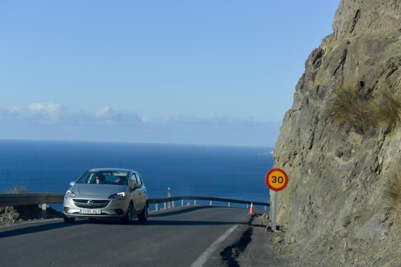 Apertura de la carretera de La Aldea